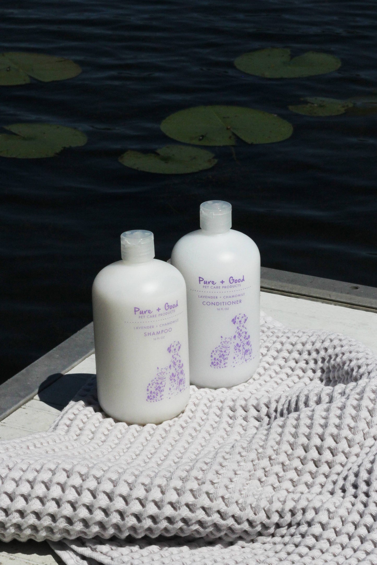 Pure + Good - Dog & Cat Shampoo: Lavender + Chamomile