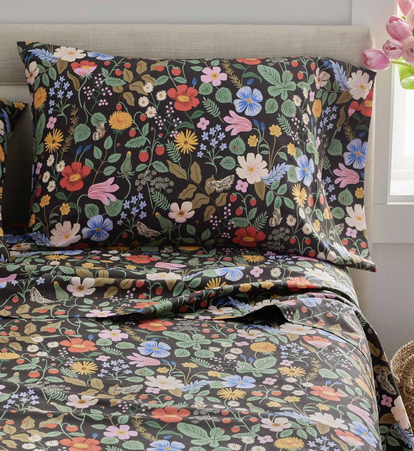 Percale Sheet Set - Strawberry Fields Black
