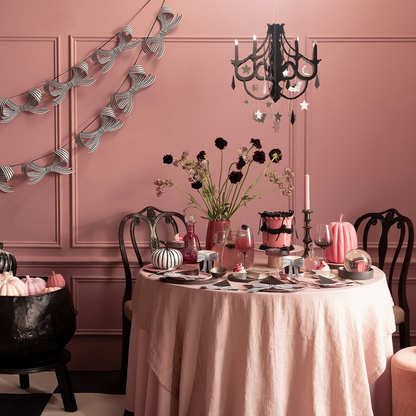 Black & White Stripy Bow Garland
