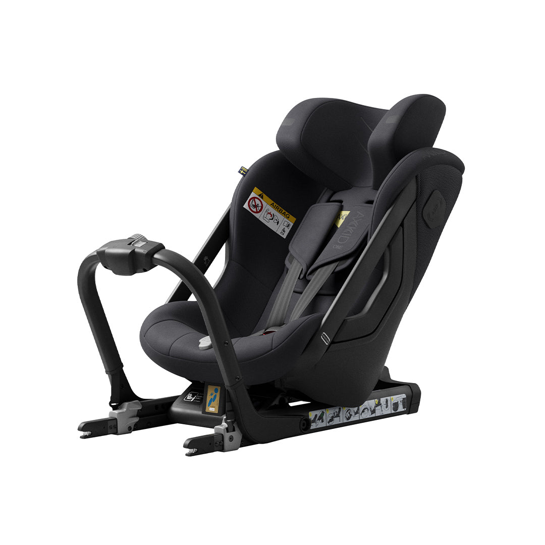 Axkid ONE+ 3 Car Seat - Coastal Storm Black
