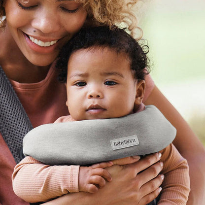 BabyBjörn Mini/Move Baby Carrier Bib - Jersey - Light Grey