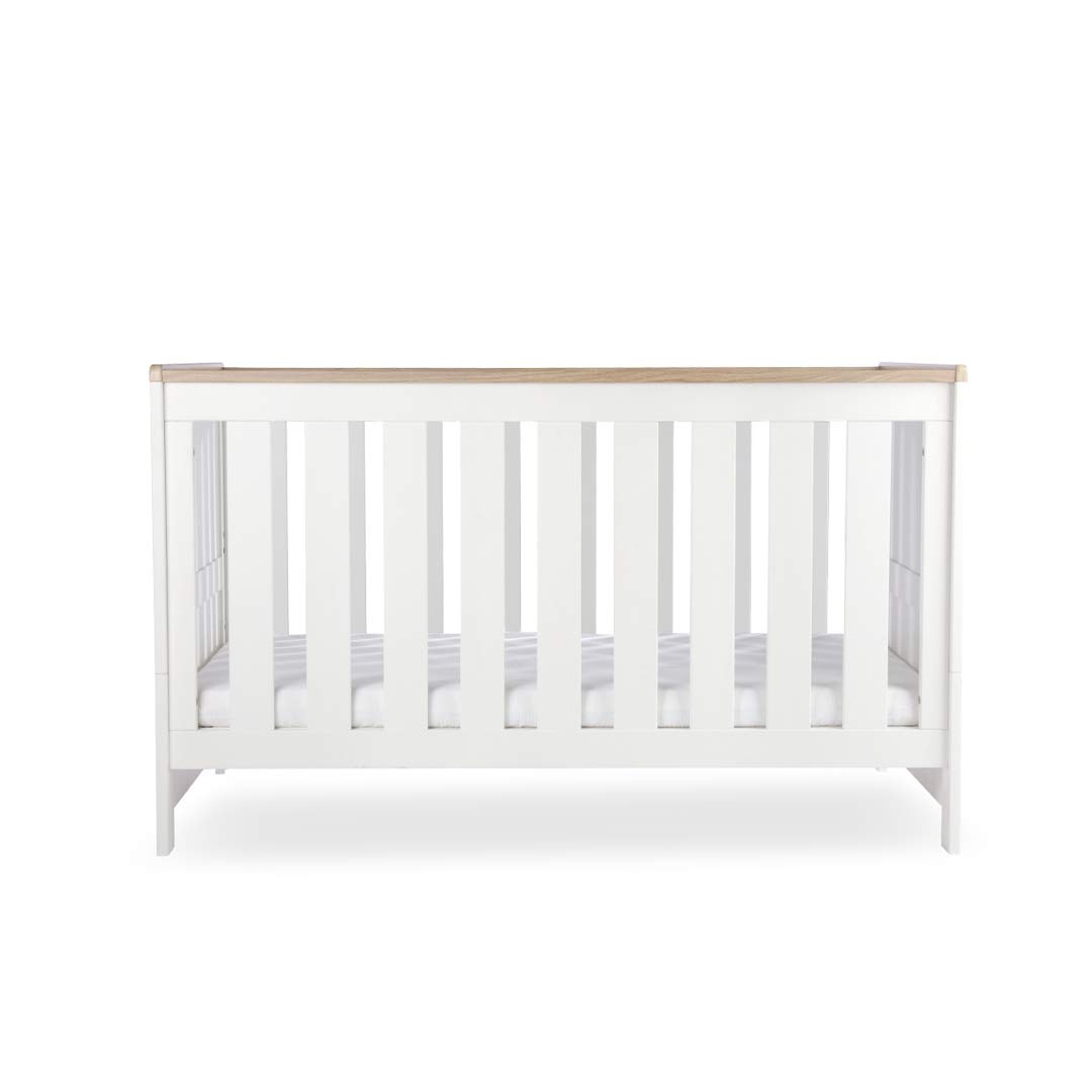 CuddleCo Burford Cot Bed - White/Oak
