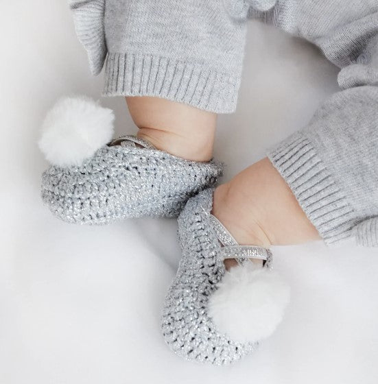 POM METALLIC HAND CROCHETED BABY BOOTIES
